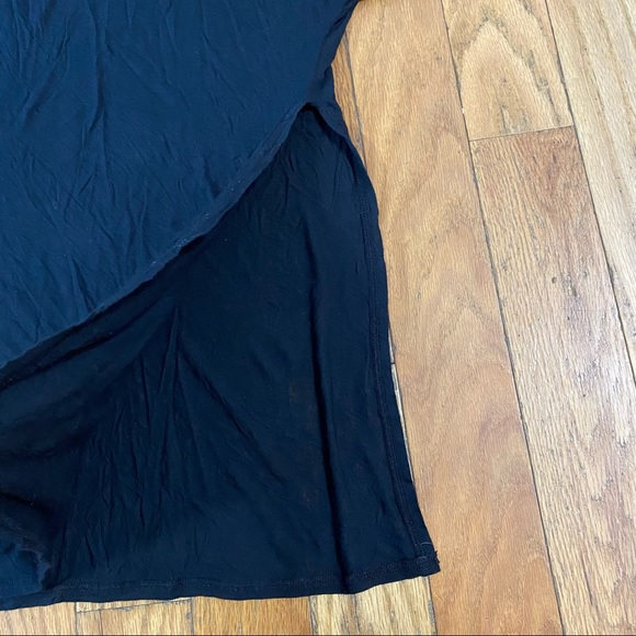 ALO Yoga Black Open Side Short Sleeve Shirt - Picture 4 of 5